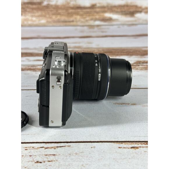 Olympus Pen Mini E-PM2 16MP Mirrorless Camera with 14-42mm Lens Only - Picture 7 of 9